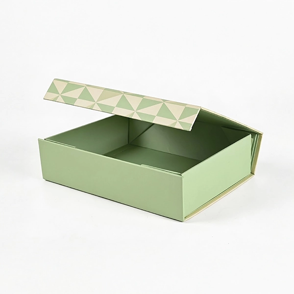Collapsible Rigid Boxes
