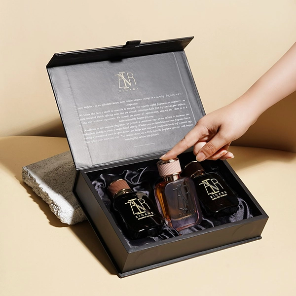 Magnetic Closure Boxes